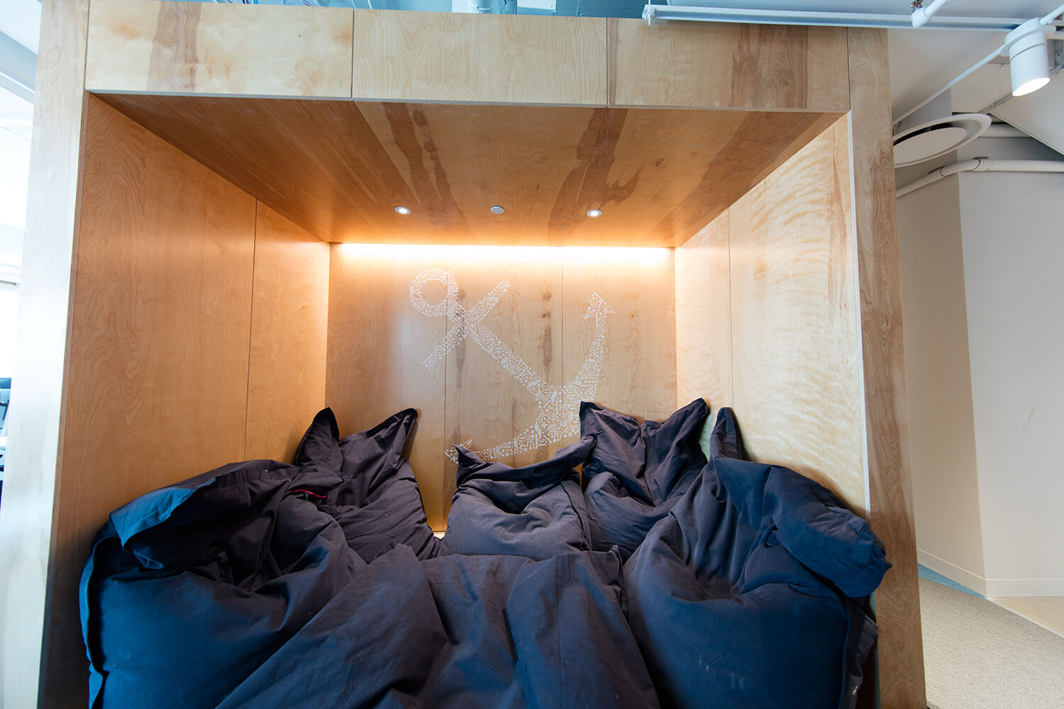 Inside DO: Employee-First Office Design Inside DO: Employee-First Office Design